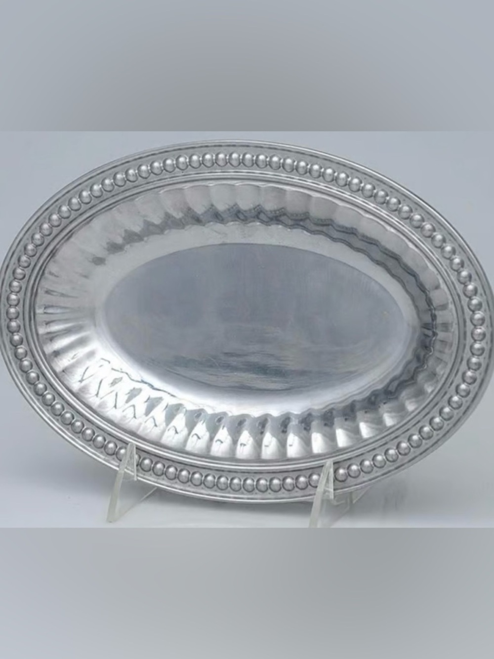 Large Wilton Armetale Flutes and Pearls serving tray
